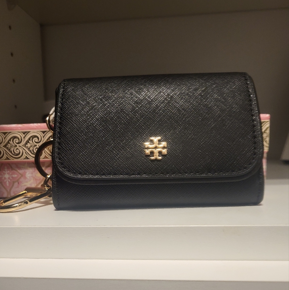Tory Burch wristlet wallet NWT